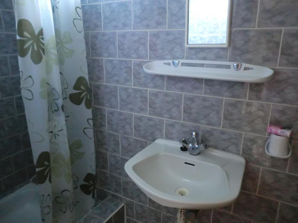 Guesthouse Prachovske Skaly Blata Kültér fotó